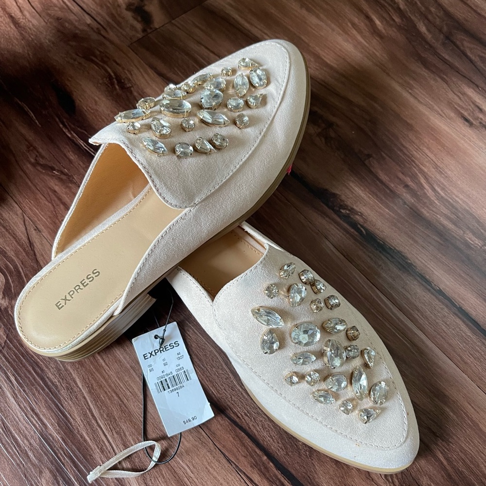 new women's shoes size 7